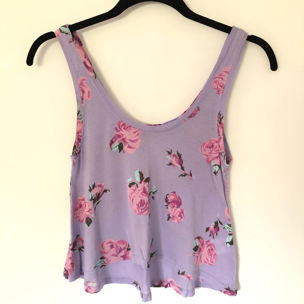 Aritzia:Talula Cropped Tank Top